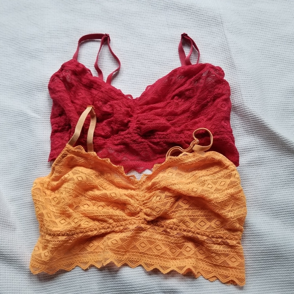 Bundle Victoria's Secret Pink Crochet Bralette SB1